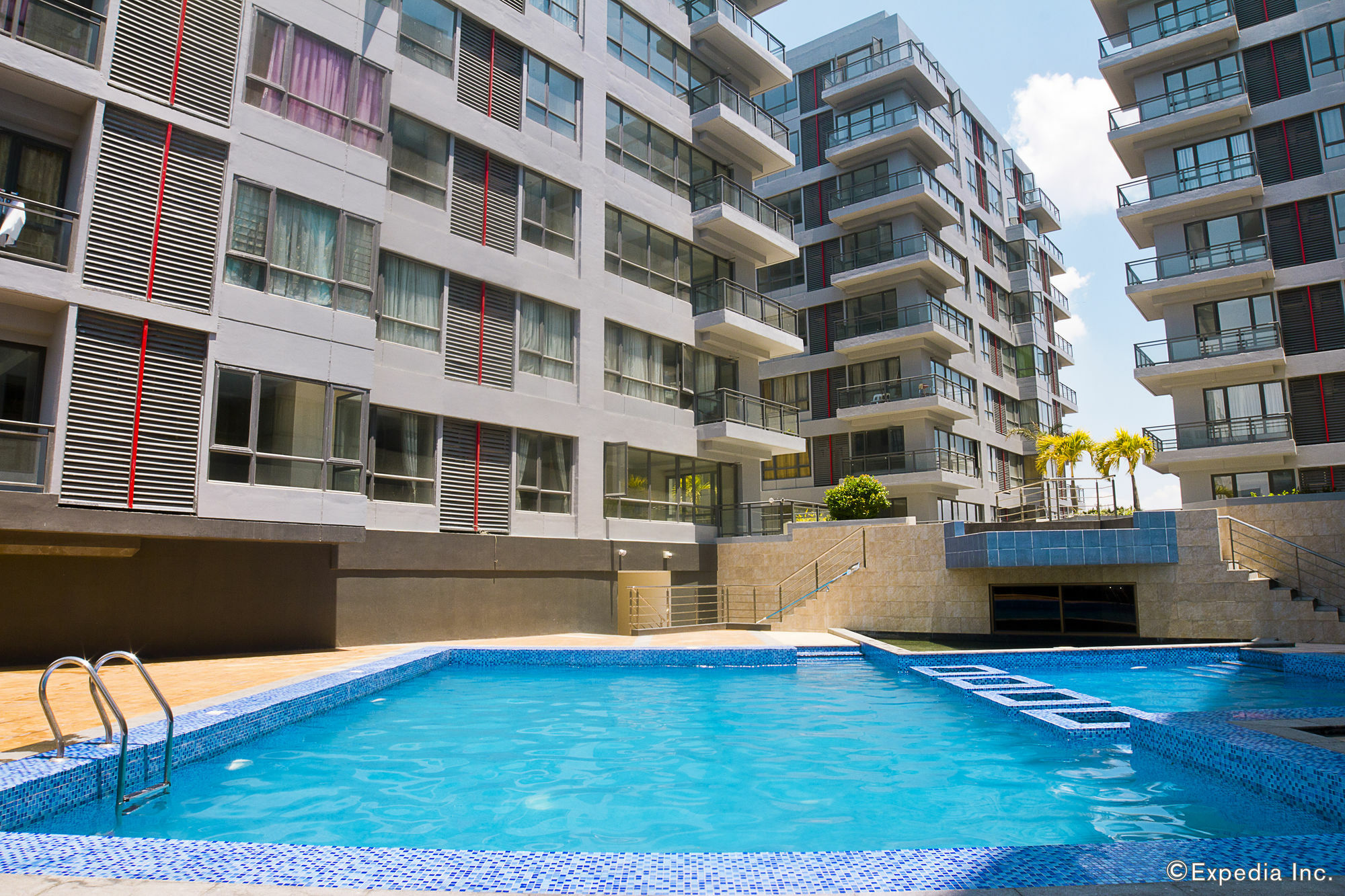 Golden Phoenix Hotel - Manila Pasay Exterior photo